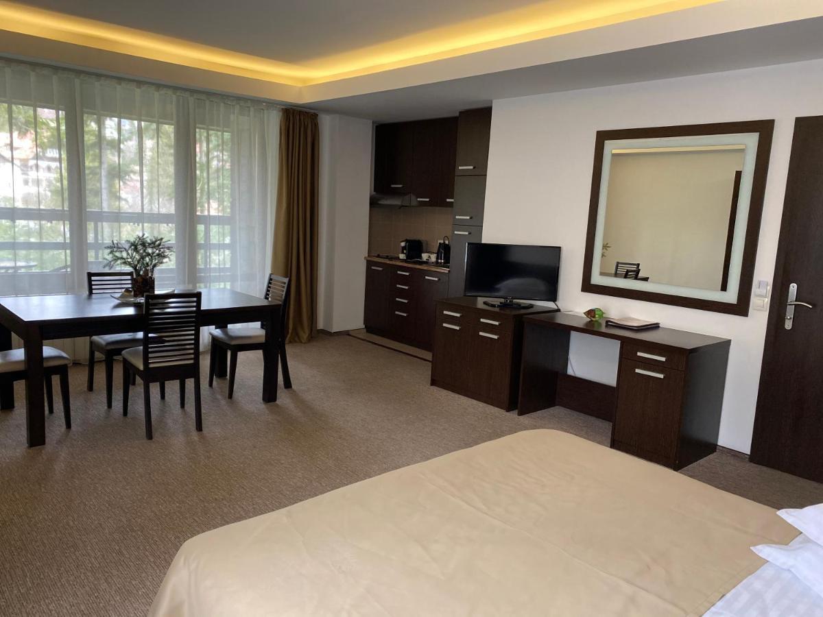 Hotel Smart Σινάια Εξωτερικό φωτογραφία