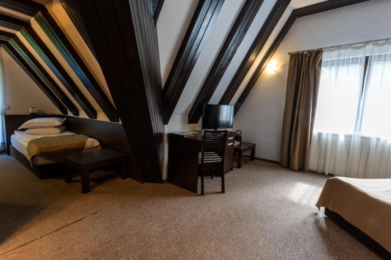 Hotel Smart Σινάια Εξωτερικό φωτογραφία