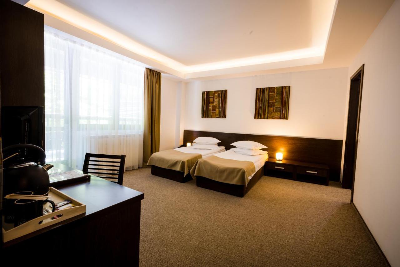 Hotel Smart Σινάια Εξωτερικό φωτογραφία