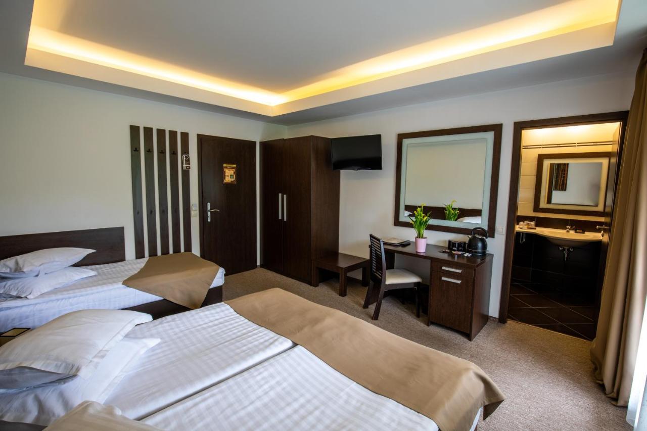 Hotel Smart Σινάια Εξωτερικό φωτογραφία