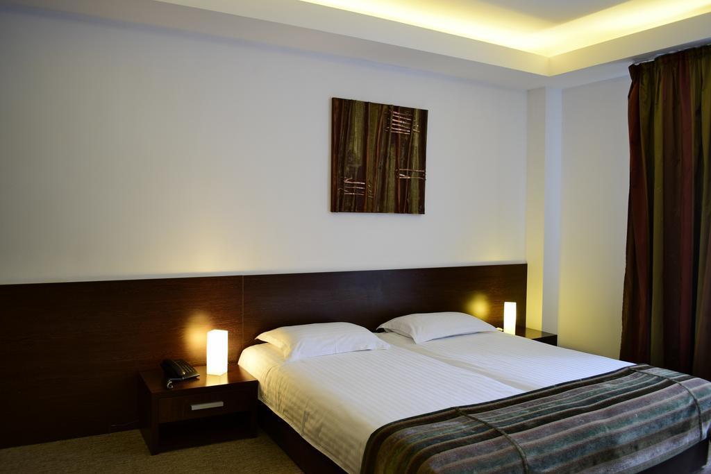 Hotel Smart Σινάια Εξωτερικό φωτογραφία